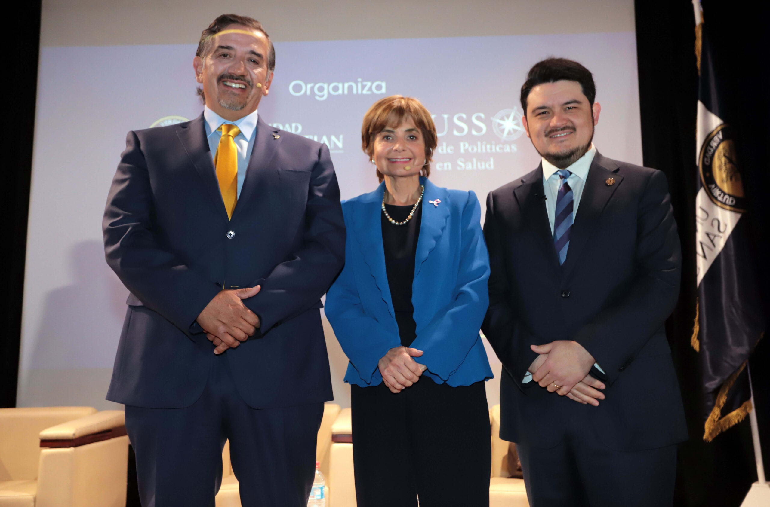 Dr. Aliro Galleguillos - Encargado Programático de Salud de Candidato Johannes Kaiser, Dra. Paula Daza - Encargada Programática de Saludo de Candidata Evelyn Mathei, Dr. Jorge Acosta - Director de IPSUSS de Universidad San Sebastián 